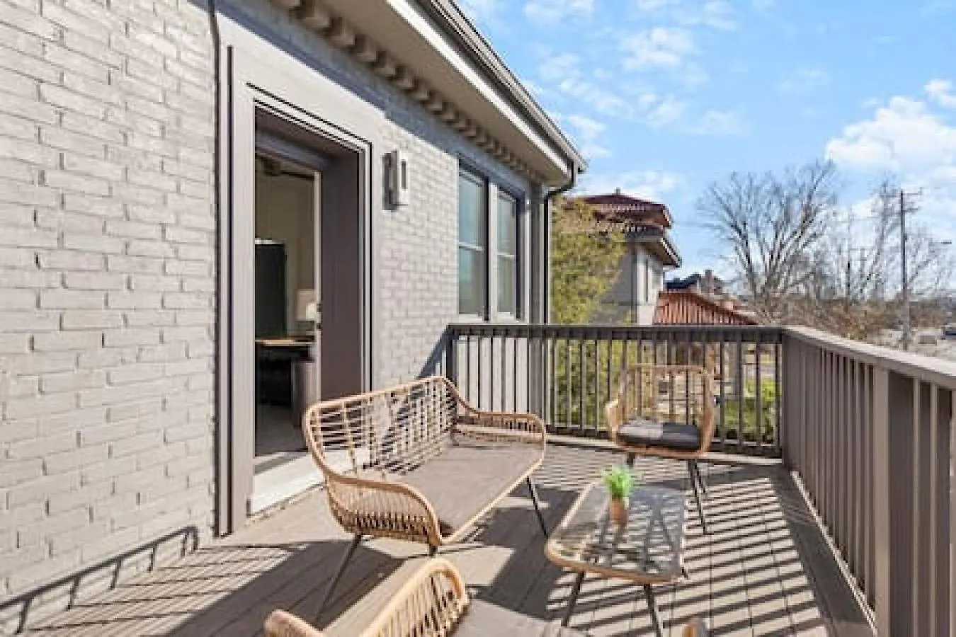 In The Heart Of 12 South And Belmont 5 Beds 3 Bedrooms And 3 Full Bathrooms Nashville United States