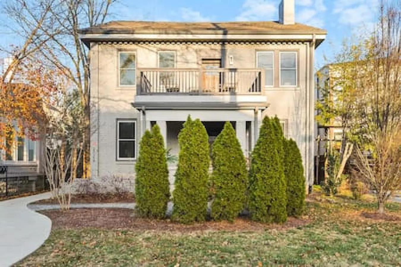 In The Heart Of 12 South And Belmont 5 Beds 3 Bedrooms And 3 Full Bathrooms Nashville 0*,  United States